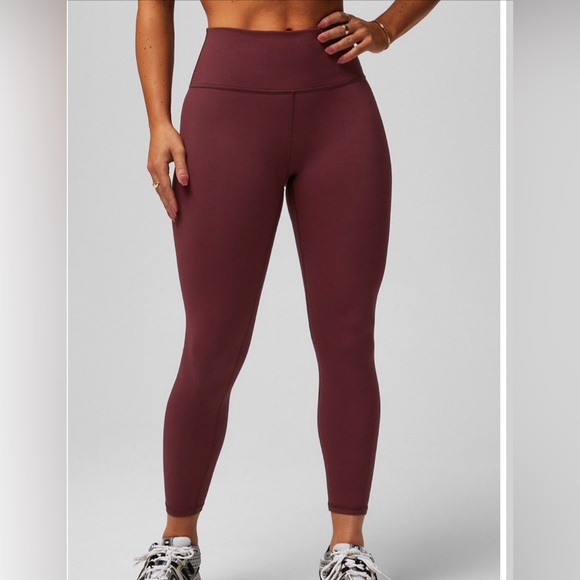 Fabletics High-Waisted PowerHold 7/8 Leggings - L - Merlot - Picture 1 of 3